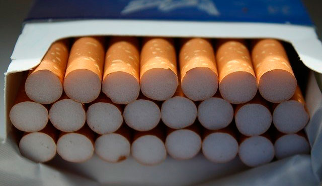 México hace vigente prohibición de consumo de tabaco en espacios públicos