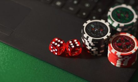 La ludopatía, la adicción que se extiende a la adolescencia: «Empecé a jugar al póker online con 14 años y a los 16 con la ruleta»