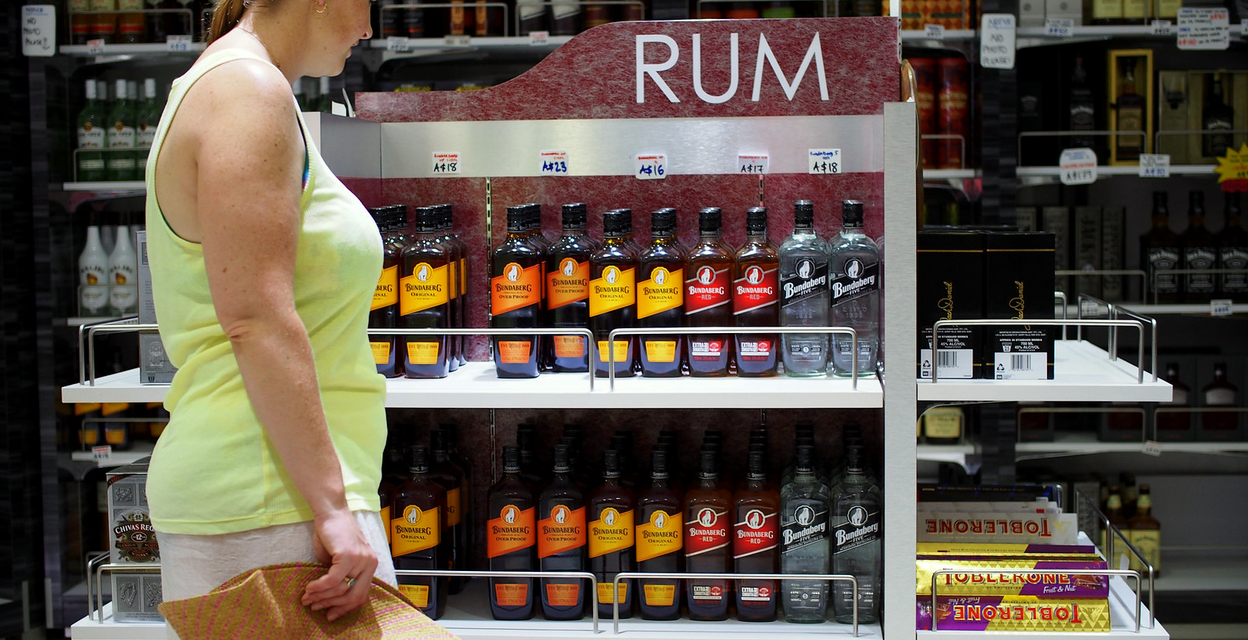 Los supermercados de Escocia promocionan el alcohol en sus locales