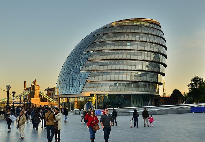 El alcalde de Londres examinará los beneficios de la despenalización del cannabis