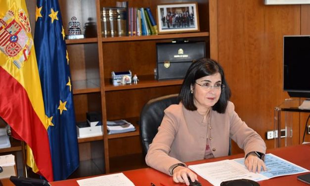 Darias aboga por la colaboración internacional y reforzar el marco legal frente a los estupefacientes