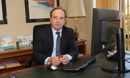Dr. Castrodeza: “Deberíamos potenciar medidas legislativas para que el tabaco no forme parte del protagonismo económico que tiene”