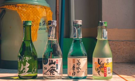 Japón quiere que sus jóvenes beban más alcohol para impulsar la economía y la recaudación tributaria