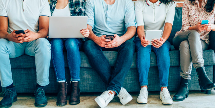 Aumenta la proporción de hombres mayores de 30 años con trabajo o en paro entre los adictos a las nuevas tecnologías