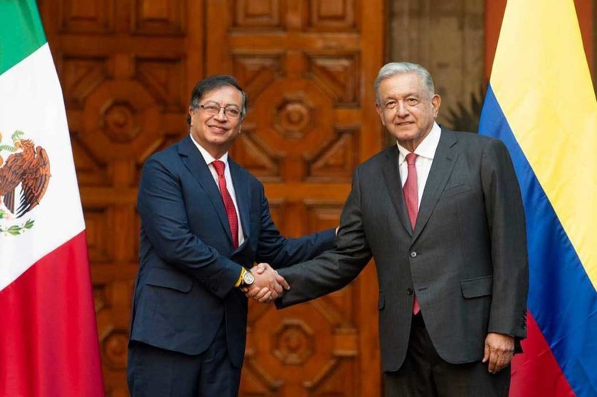 Petro y López Obrador convocan al resto de presidentes a replantear la política contra las drogas