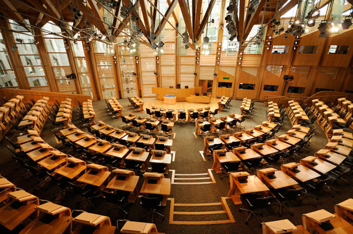 Escocia se propone reducir las muertes por drogas con un enfoque intergubernamental