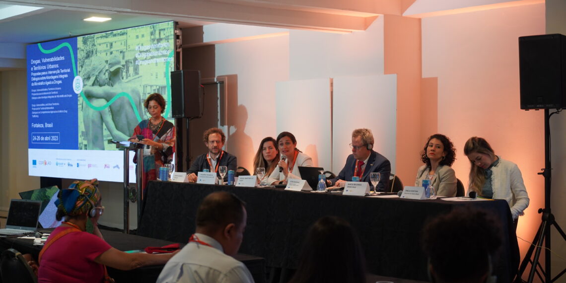Finaliza el seminario internacional “Drogas, vulnerabilidades y territorios urbanos” en Fortaleza, Brasil