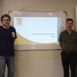 Pedro Pedero y Rafael Ramos en la presentación de la Memoria de Proyecto Hombre 2022 - CÁRITAS JAÉN
