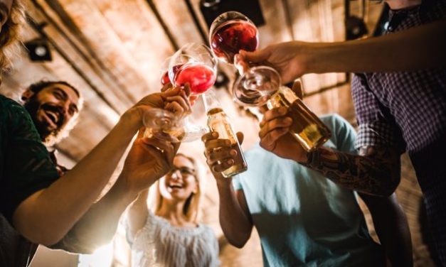 España es el segundo país que más alcohol consume, pero ¿dónde se registran más borracheras?