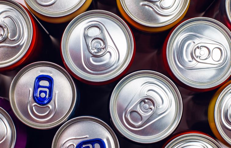 Consumo ‘excluirá’ las bebidas energéticas de los centros escolares